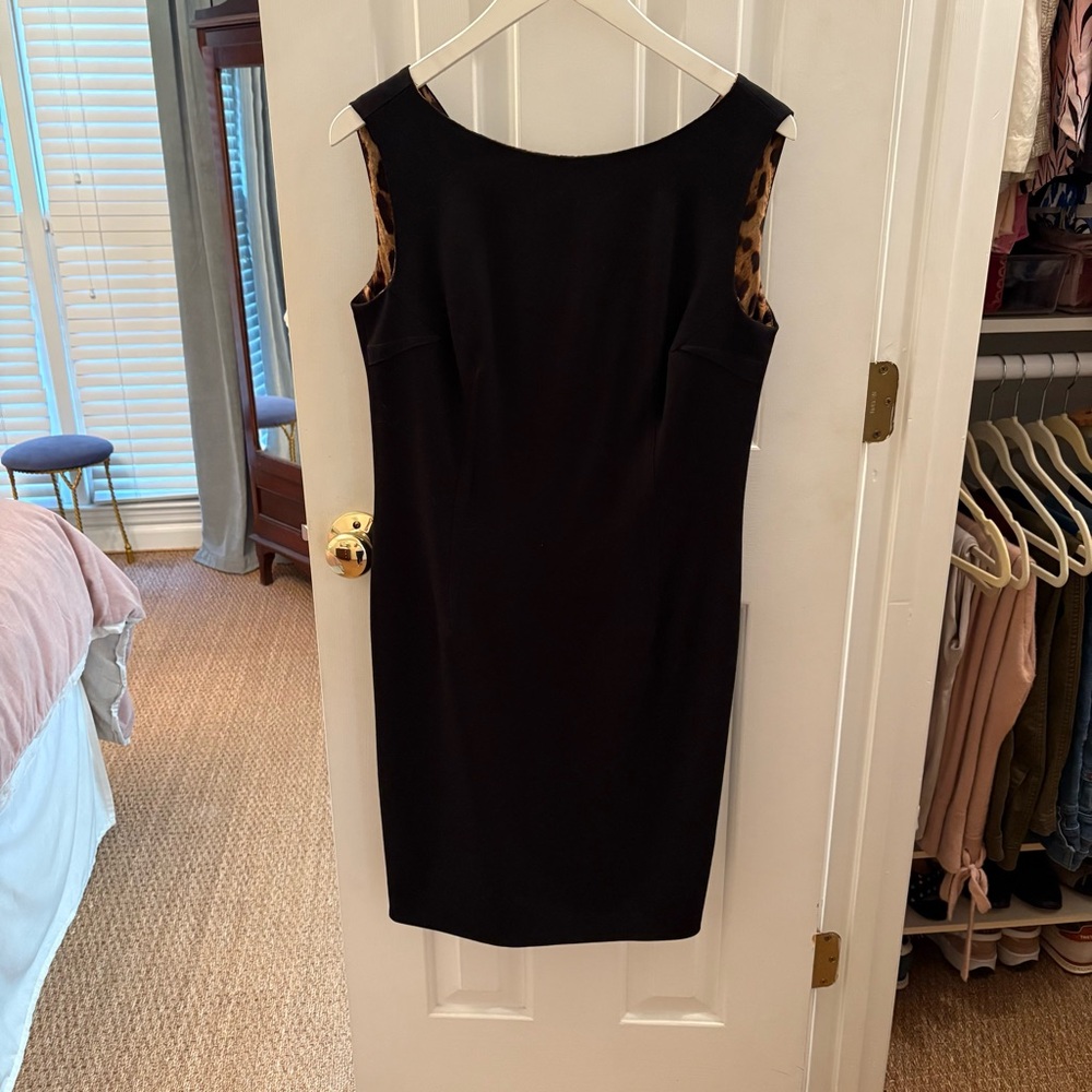 Dolce and Gabbana black shift dress leopard lining size IT 46 US 10 summer wool